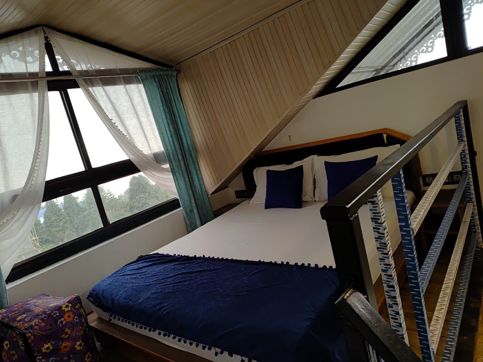 Luxury Cottage Stay in Cherrapunji