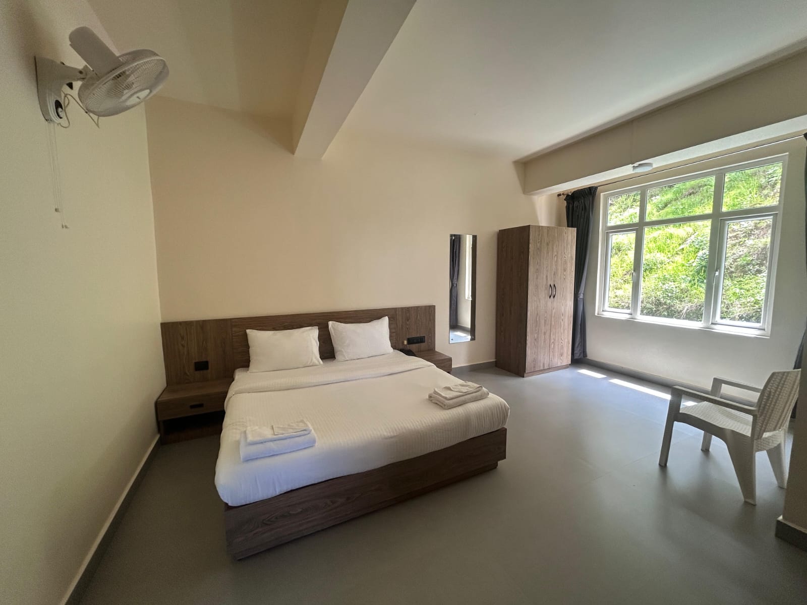 Spacious Shillong Retreat with Great Views